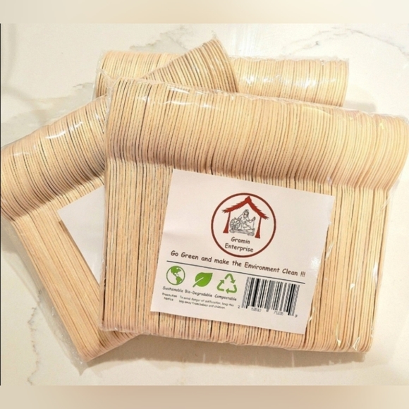 Disposable wooden spoons 6.3" tall party supplies (bulk buy available) - Picture 4 of 4